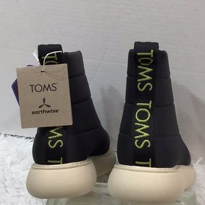 Toms Alpargata Mallow Puffer black boots NWT